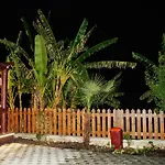 Deve Mar Otel 3*
