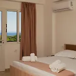 Deve Mar Otel Borş
