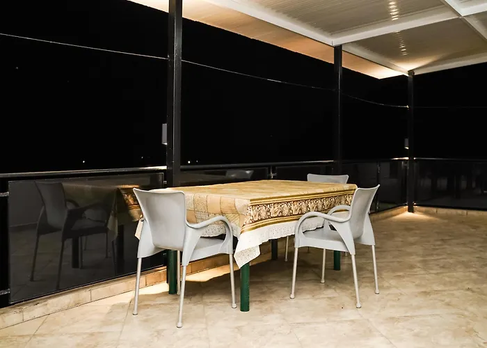 Deve Mar 3* 보르쉬