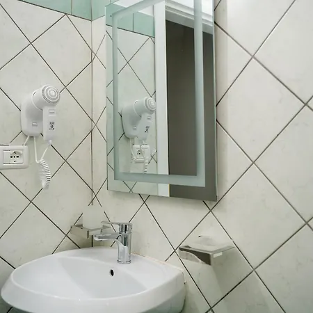 Hotel Deve Mar Borsh