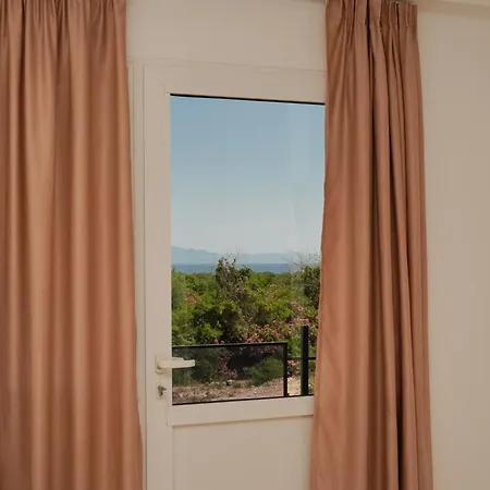 Deve Mar Hotel Borsh