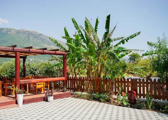 מלון Deve Mar 3*