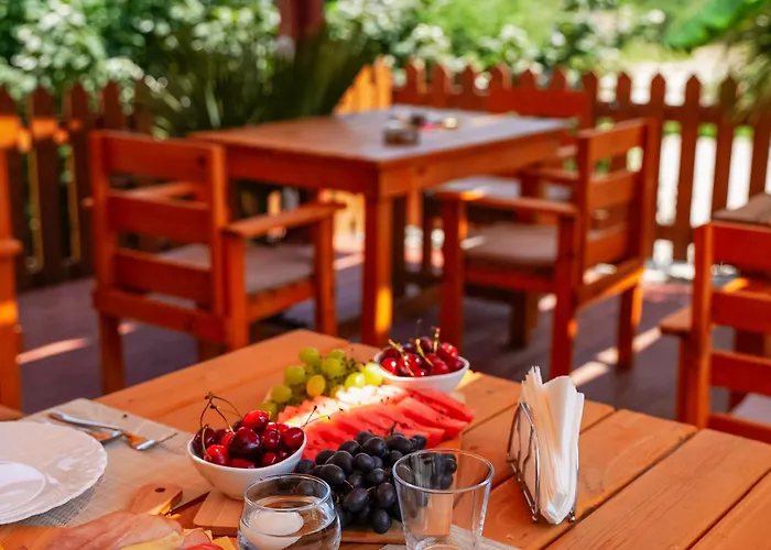 Deve Mar 3* בורש