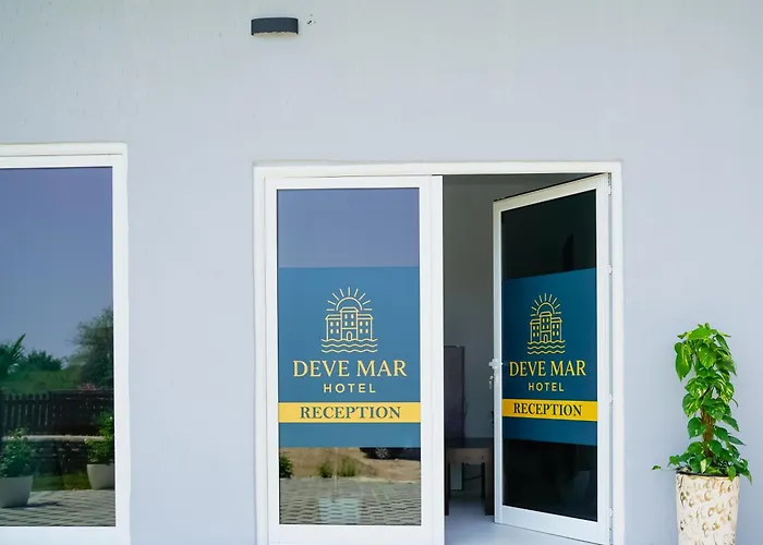 מלון Deve Mar 3*
